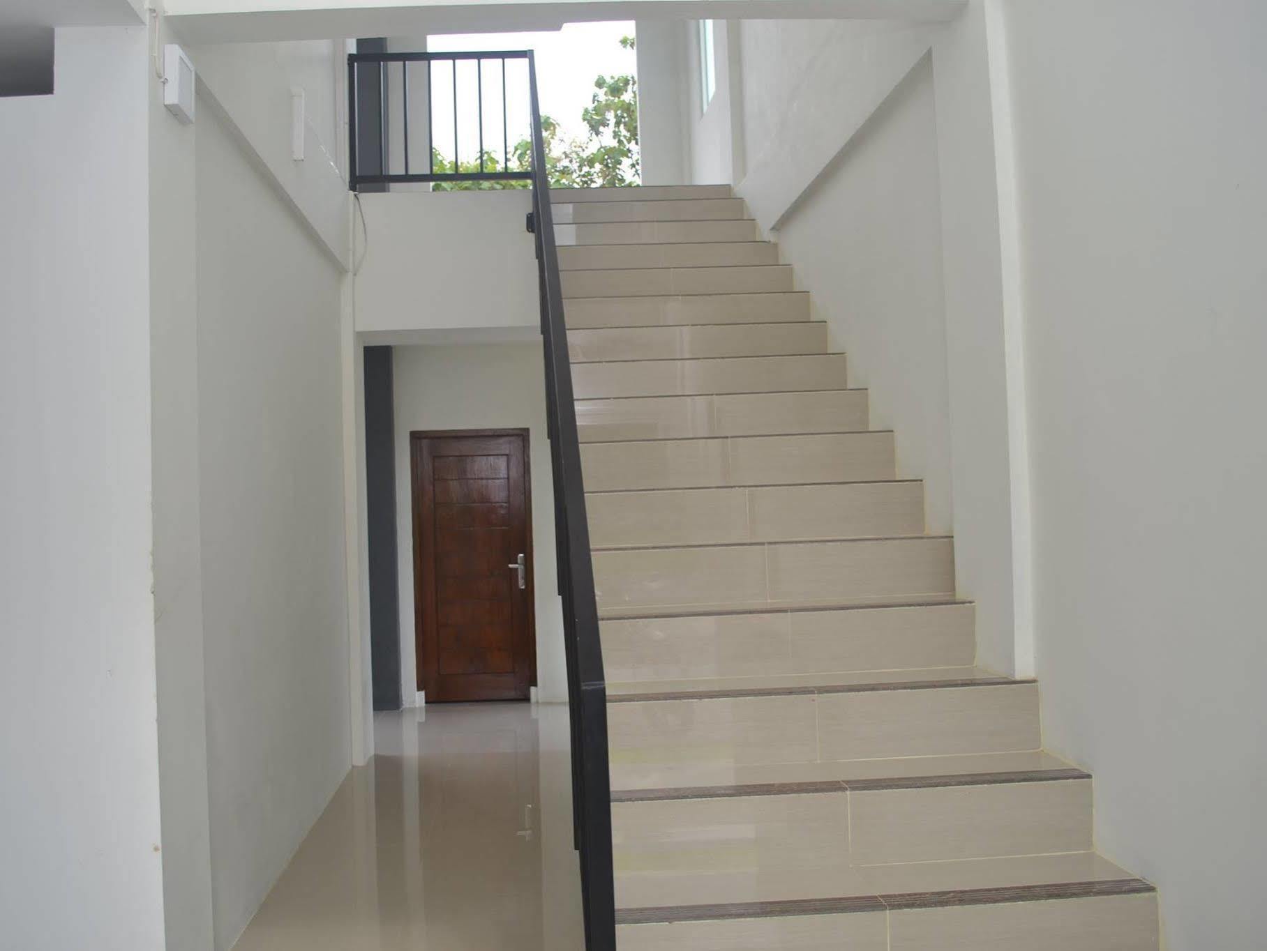 Alzara Hotel Syariah Wonosari Exterior foto